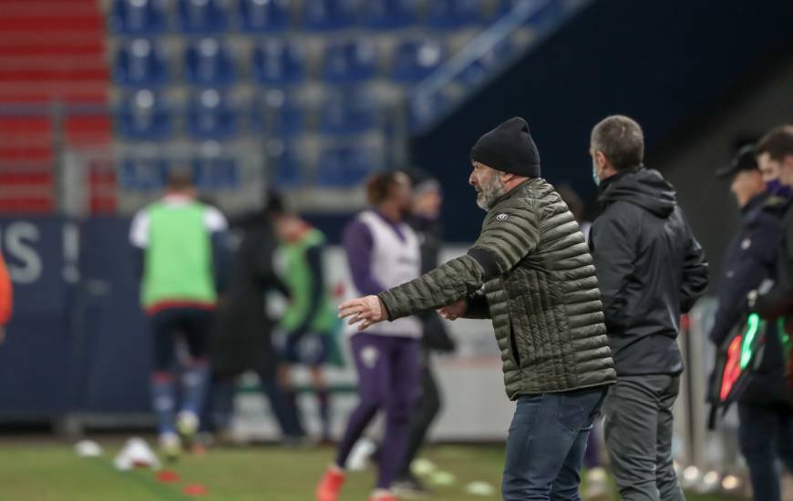 Pascal Dupraz a regretté le but encaissé juste avant la mi-temps face au Toulouse Football Club hier soir