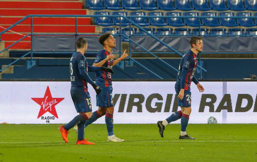 L'ensemble des maillots des 18 joueurs présents pour SM Caen / AS Nancy sont mis en vente dès ce dimanche