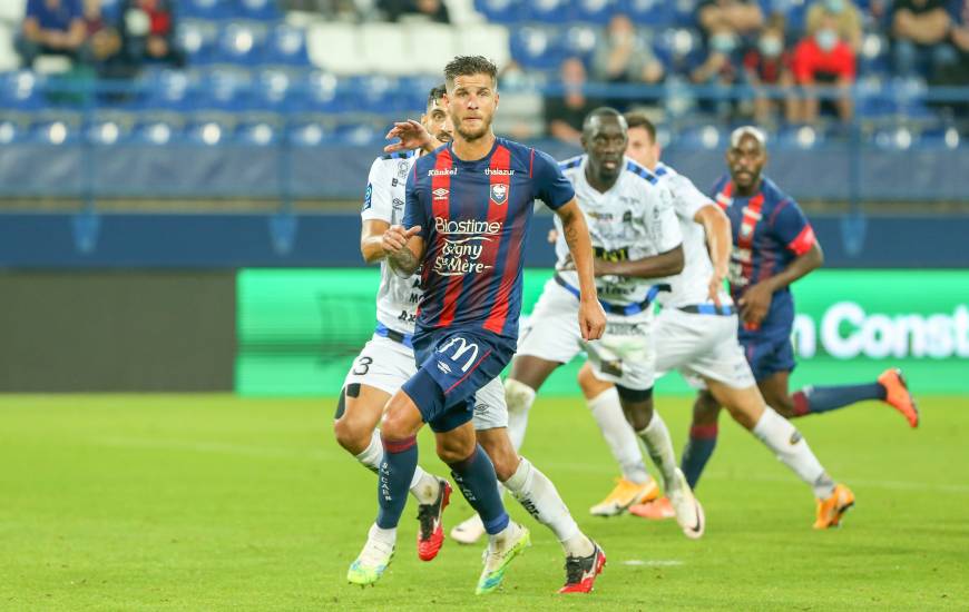 Anthony Weber et les Caennais n'ont pas réussi à trouver la solution face à une équipe de Chambly bien regroupée