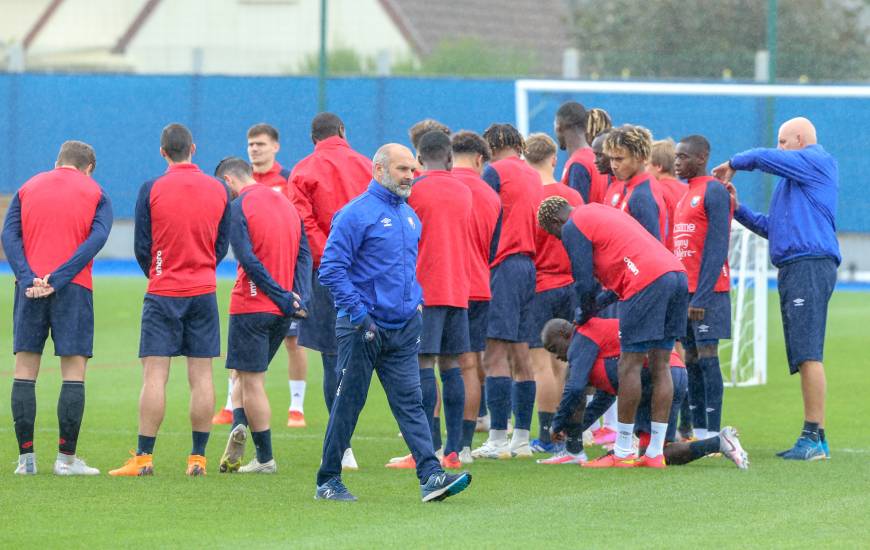 Le staff et les joueurs du Stade Malherbe Caen s'apprêtent à disputer deux matchs à d'Ornano en quelques jours