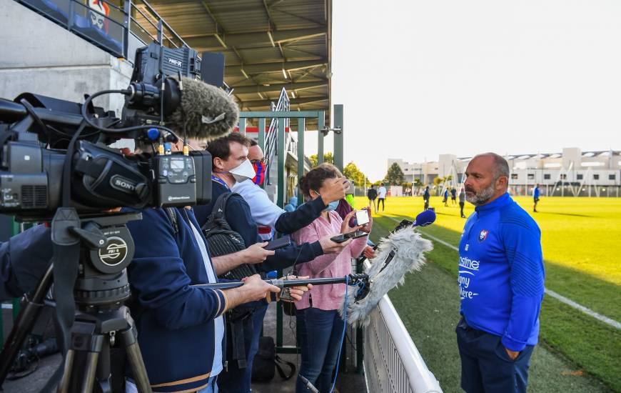 À une semaine de la reprise du championnat, Pascal Dupraz s'est exprimé devant la presse ce vendredi matin