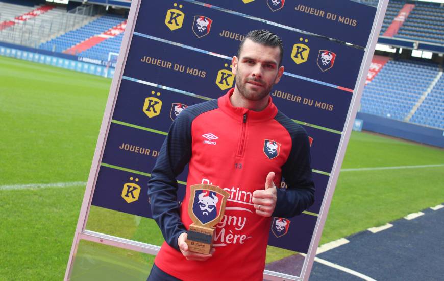 Yoann Court a été désigné joueur du mois d'octobre Künkel par les supporters du Stade Malherbe Caen