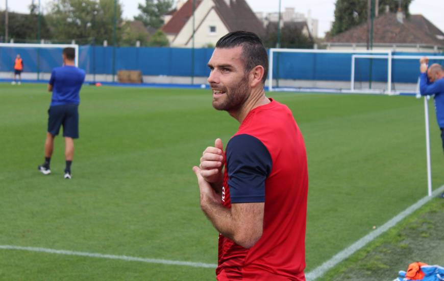 Dernière recrue du Stade Malherbe Caen, Yoann Court figure dans le groupe pour le déplacement sur la pelouse de Valenciennes