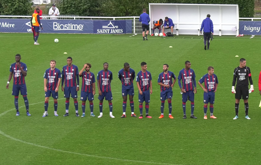 À une semaine de la reprise du championnat de N2, les joueurs de Fabrice Vandeputte et Cedric Hengbart ont enregistré une victoire 2-1 face à l'AG Caen grâce à des buts de Brice Tutu (44ème) et de Kévin Mbala (55ème)