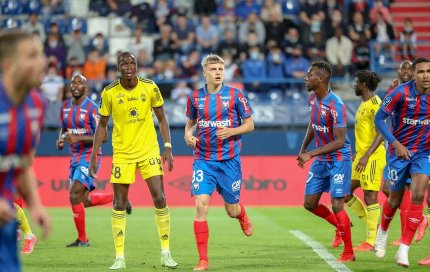 Âgé de 16 ans et 10 mois samedi soir, Norman Bassette est devenu le deuxième joueur le plus jeune à jouer sous les couleurs du Stade Malherbe Caen