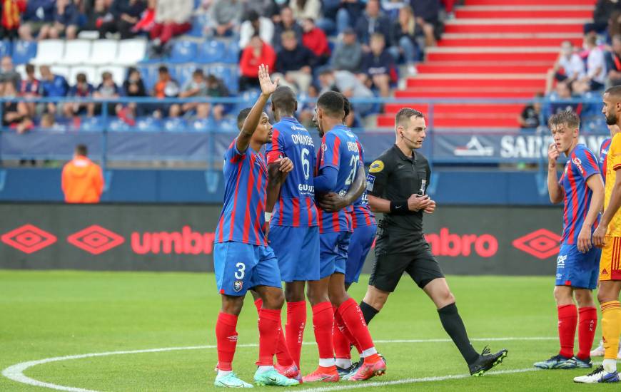 Guillaume Paradis avait arbitré le Stade Malherbe Caen à l'occasion du premier match de la saison
