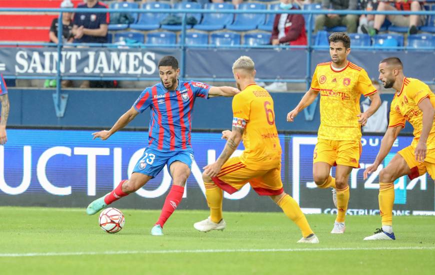 Steve Shamal a inscrit son premier but avec le Stade Malherbe Caen lors de sa première apparition avec les "rouge et bleu"