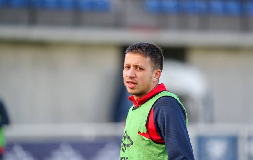 Blessé au mois de décembre sur la pelouse d'Auxerre, Mehdi Chahiri est de retour à la compétition cinq mois après