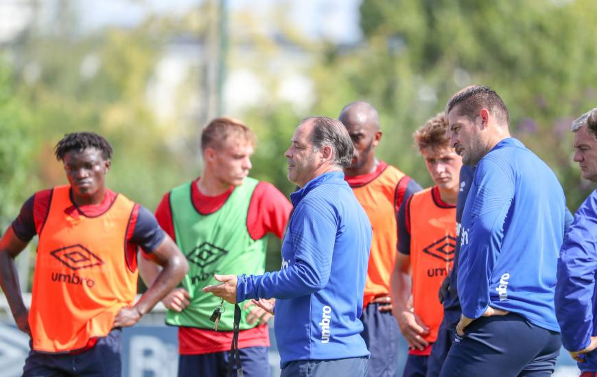 Les joueurs de Stéphane Moulin reprendront l'entraînement ce lundi après-midi sur les terrains de Venoix