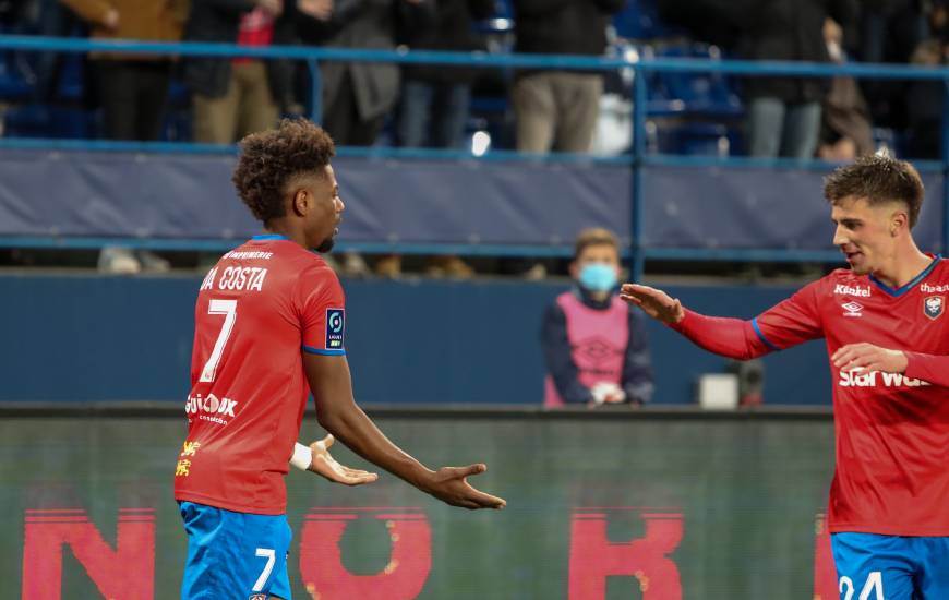 Hugo Vandermersch et Nuno Da Costa font partie des trois joueurs en lice pour le trophée du joueur du mois