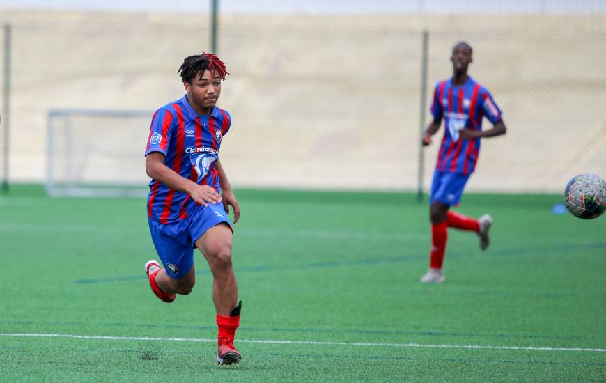 Lyvans Yépondé a ouvert le score pour les U17 Nationaux face à Vitré dimanche après-midi