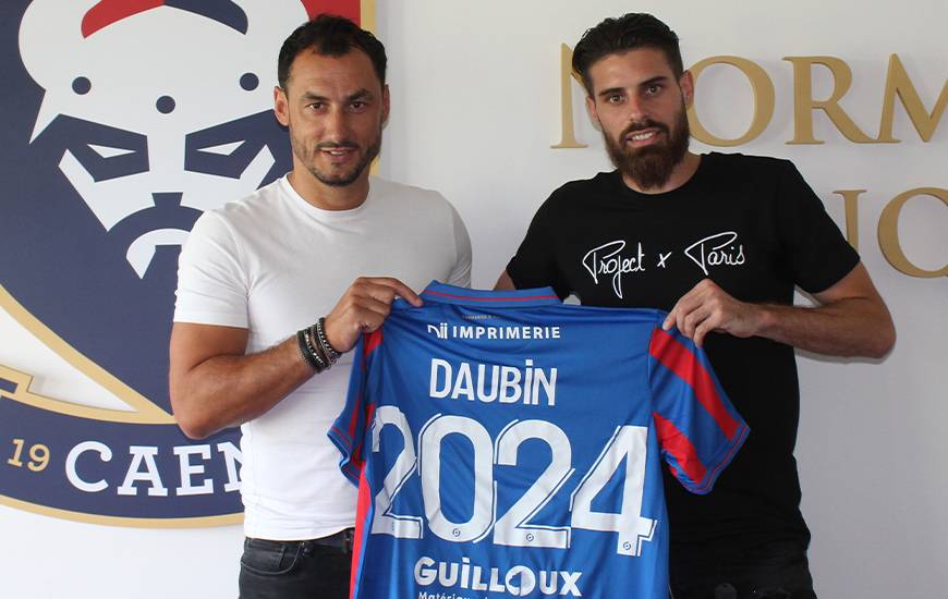 Libre de tout contrat et après son aventure au Pau FC, Quentin Daubin rejoint le Stade Malherbe Caen