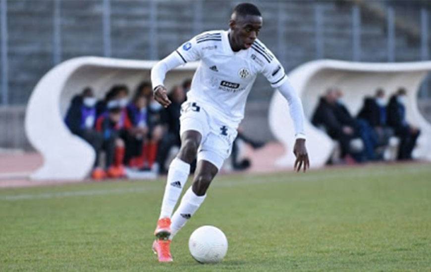 Godson Kyeremeh a déjà évolué sous les couleurs du FC Annecy la saison dernière (© FCA)