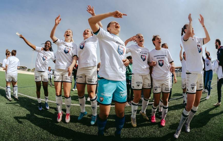 La joie des Caennaises après l'officialisation de leur montée en D3F la saison prochaine