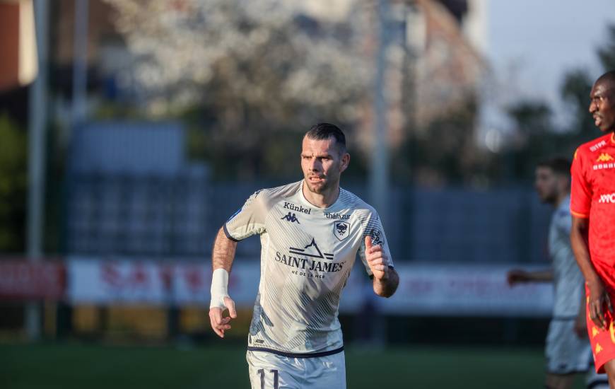 Yoann Court est impliqué sur les deux buts inscrits lors du déplacement sur la pelouse de Niort samedi soir