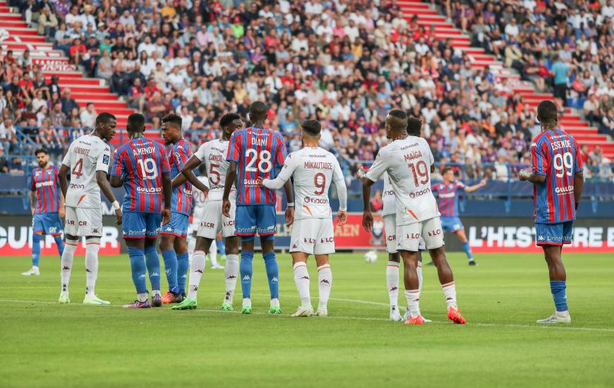 Le Stade Malherbe Caen a ouvert le score hier soir face au FC Metz sur corner en première période