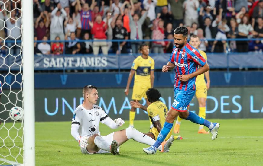 Ali Abdi a égalisé pour le Stade Malherbe Caen après l'ouverture du score de Saivet pour le Pau FC