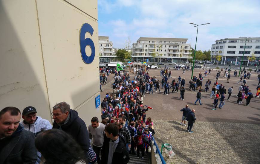 Le club conseille à ses supporters d'arriver tôt au stade pour la réception de l'AS Saint-Étienne