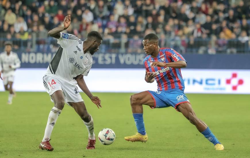 Samuel Essende s'est créé la meilleure occasion pour le Stade Malherbe Caen face au FC Annecy