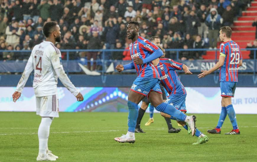 Les deux derniers buts du Stade Malherbe Caen ont été inscrits de la tête