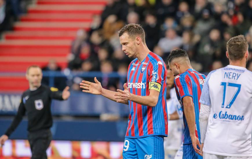 Romain Thomas a tenté 21 tirs après un coup de pied arrêté en Ligue 2 BKT cette saison