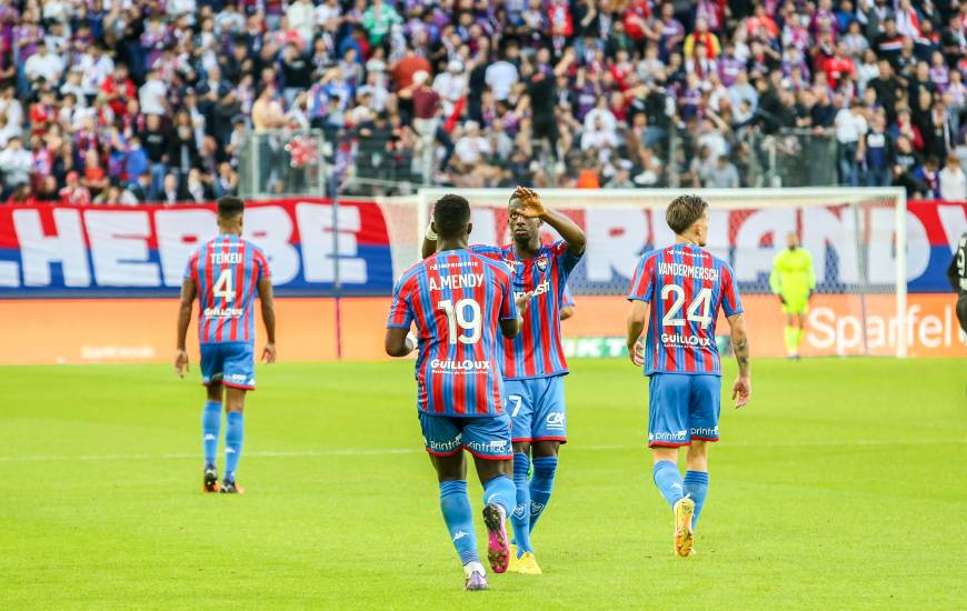 Les joueurs du Stade Malherbe Caen ont l'occasion d'enchaîner un douzième match consécutifs sans défaite