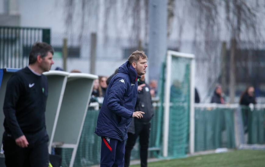 Théodore Genoux et les féminines du Stade Malherbe Caen sont actuellement en tête du championnat de Régional 1