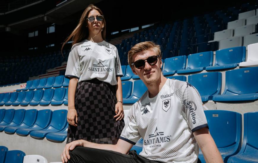 Le Stade Malherbe Caen portera son nouveau maillot extérieur face au Mans FC ce mardi soir