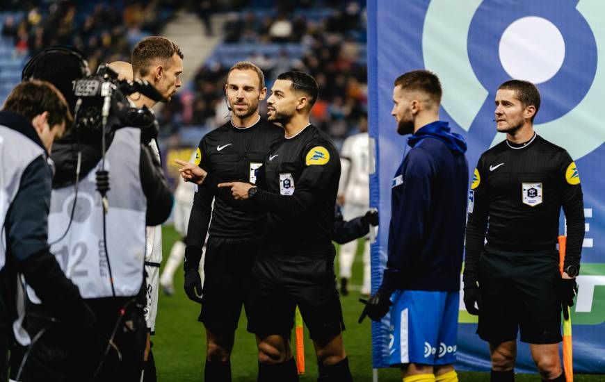 Azzedine Souifi avait arbitré le Stade Malherbe Caen la saison dernière sur la pelouse du FC Sochaux 