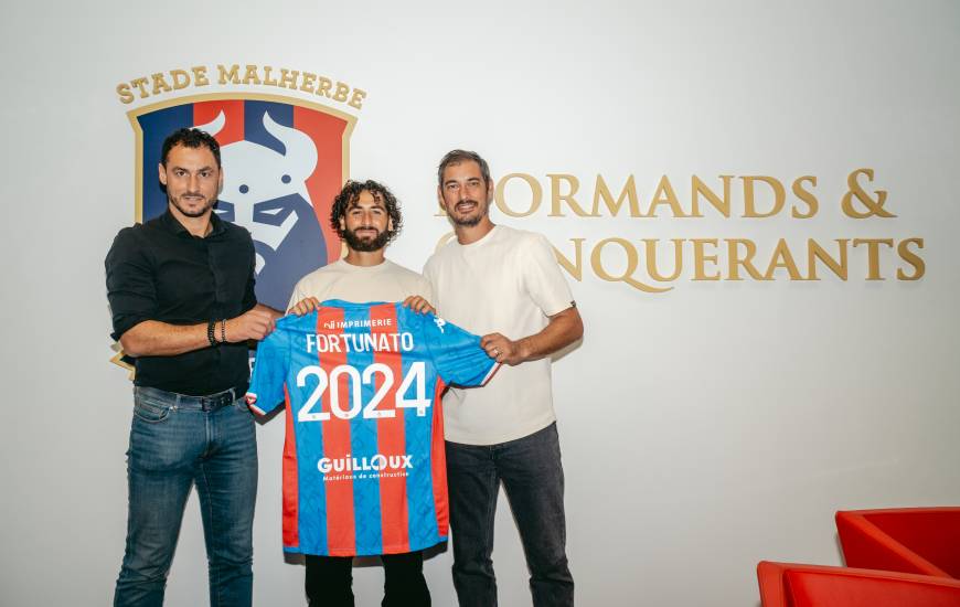 Arrivé au Stade Malherbe Caen à l'âge de six ans, Mario Fortunato a signé son premier contrat professionnel