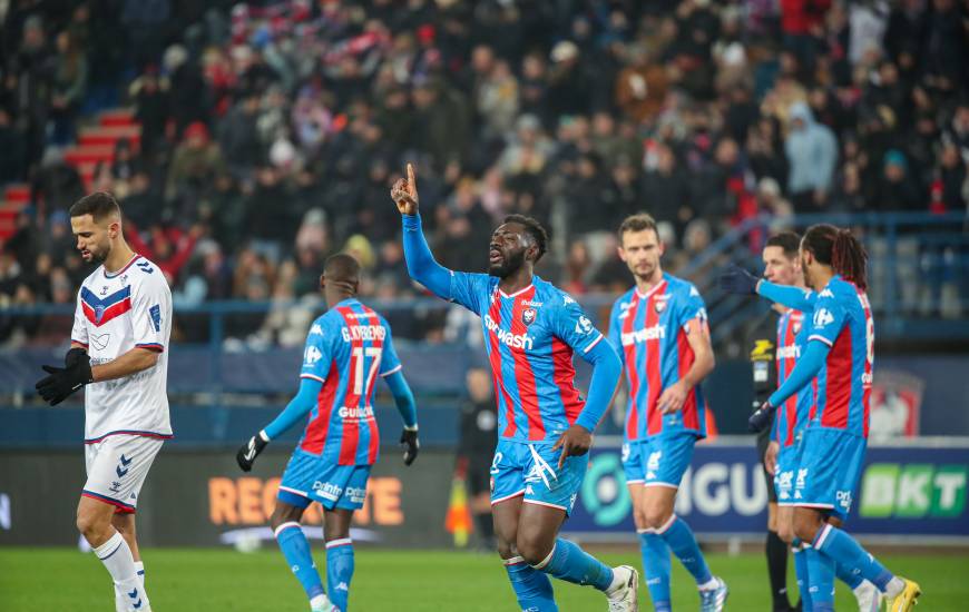 En inscrivant son treizième but de la saison, Alexandre Mendy a offert la victoire au Stade Malherbe face à Concarneau
