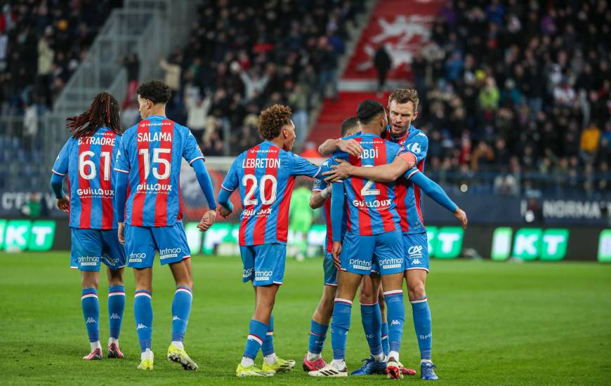 Le Stade Malherbe Caen s'est imposé face à Angers SCO grâce à un doublé d'Ali Abdi ce lundi soir