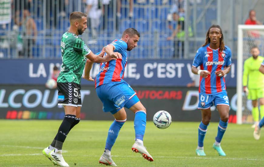 Mickaël Le Bihan a effectué ses premières minutes sous les couleurs du Stade Malherbe Caen face à l'ASSE 