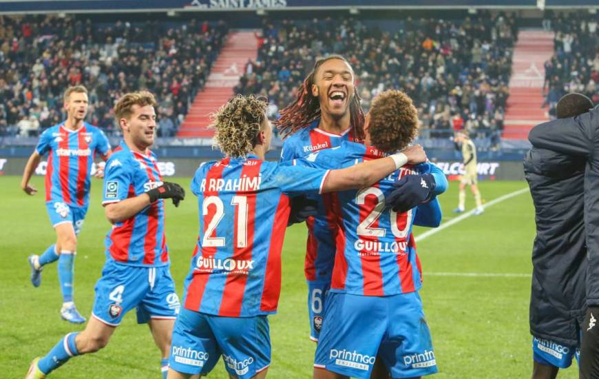 La joie des Caennais après le but victorieux marqué par Alexandre Mendy en toute fin de match