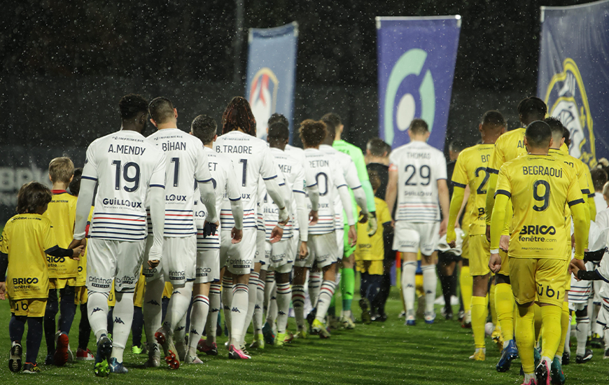 Le Stade Malherbe Caen retrouve le top 5 après son succès sur la pelouse du Pau Football Club ce soir (2-3)  © PAU FC