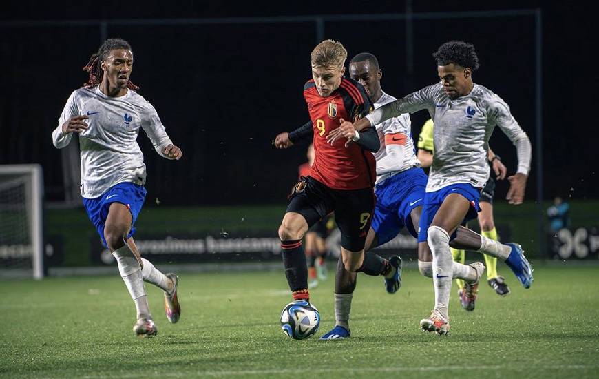 Brahim Traoré et l'Équipe de France U20 ont croisé le chemin des Belges et de Norman Bassette lors d'une double confrontation