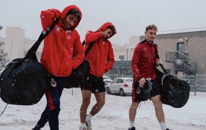 Neige oblige, l'entraînement de ce matin s'est déroulé dans la fosse couverte du complexe de Venoix