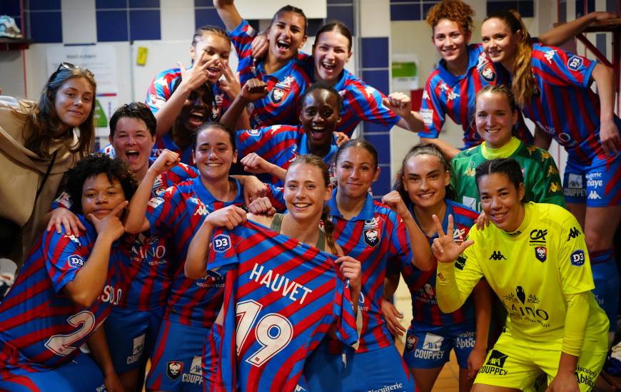 Revivez les moments forts de la victoire des féminines du SM Caen, en plongeant au cœur des coulisses du match