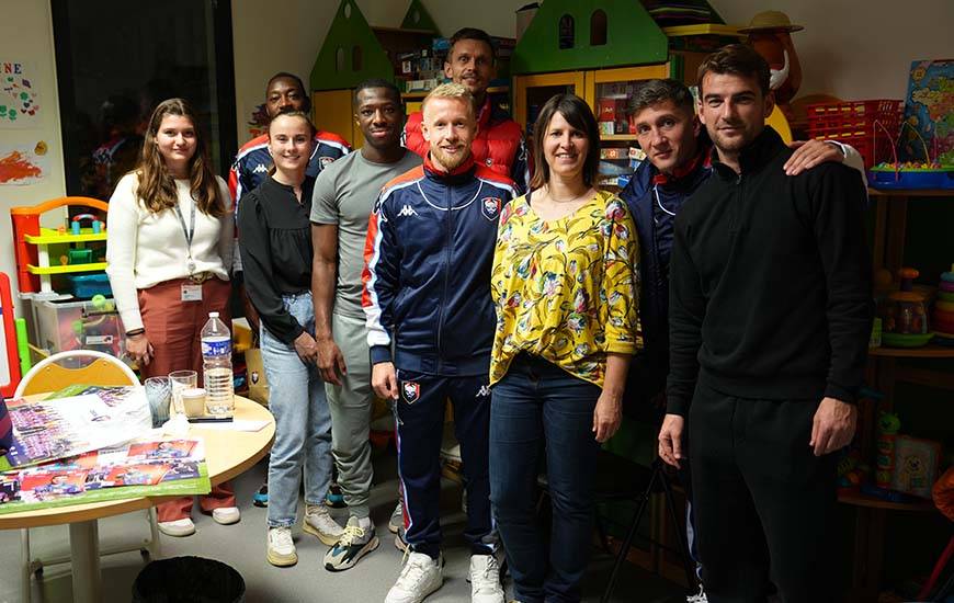 Huit joueurs du groupe professionnel ont rendu visite aux enfants malades du CHU la semaine dernière