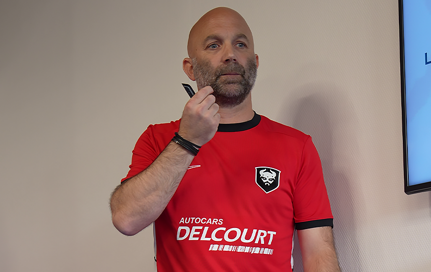 Les retrouvailles, le petit déjeuner, le discours du coach ! Voici le programme de cette matinée de reprise