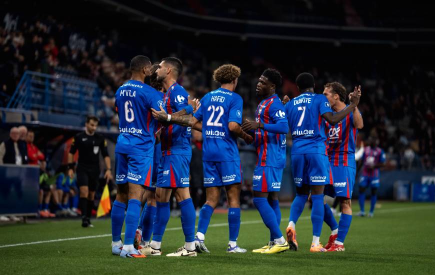 Deuxième succès à domicile cette saison pour Yann M'Vila et ses coéquipiers 