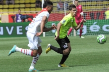 Dans un choc au sommet pour la montée en Ligue 1, Raphaël Guerreiro et les Caennais avaient dominé les Monégasques de Lucas Ocampos. Le seul succès du SMC en Principauté.