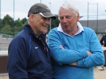 Lors de leur stage à Carnac, Patrice Garande et les Caennais ont reçu la visite en voisin de Charles Biétry, ancien directeur des sports de Canal + et de beIN Sports.