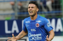 Auteur de l'unique but du match, son troisième de la saison, Andy Delort explose de joie. Une première réalisation à d'Ornano qui permet au SMC de grimper sur le podium.