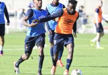Plusieurs fois appelé avec le groupe "pro" à l'entraînement, Durel Avounou intègre pour la première fois les "18" pour un match de championnat.