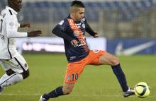 Buteur, à deux reprises, mais aussi passeur décisif, le meneur de jeu Ryad Boudebouz, ici, sous le regard de Jean-Victor Makengo, constitue l'atout offensif n°1 de Montpellier.