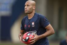 Dans la course pour le maintien, c'est l'équipe paniquant le moins qui s'en sortira selon Alaedddine Yahia. "L'élément déclencheur, ce sera une victoire". 