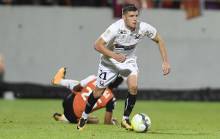 Averti face à Lorient ; son troisième carton jaune en moins de dix rencontres, Frédéric Guilbert sera suspendu soit pour le déplacement à Marseille (J12) ou pour la réception de Nice (J13).