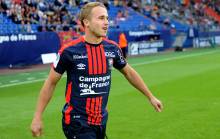 Alors qu'il pourrait porter pour la première fois le maillot du Stade Malherbe en compétition contre Dijon, samedi, Jan Repas a fêté lundi soir son baptême du feu avec la sélection slovène.
