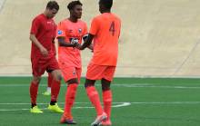 Malgré l'ouverture du score de Christian Koffi en première période, les U19 du Stade Malherbe ont concédé le match nul contre les seniors de La MOS ce samedi après-midi (1-1).